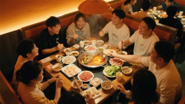 国内前十股票配资平台 水火锅成“创业大热门”，年轻人却忙着避雷